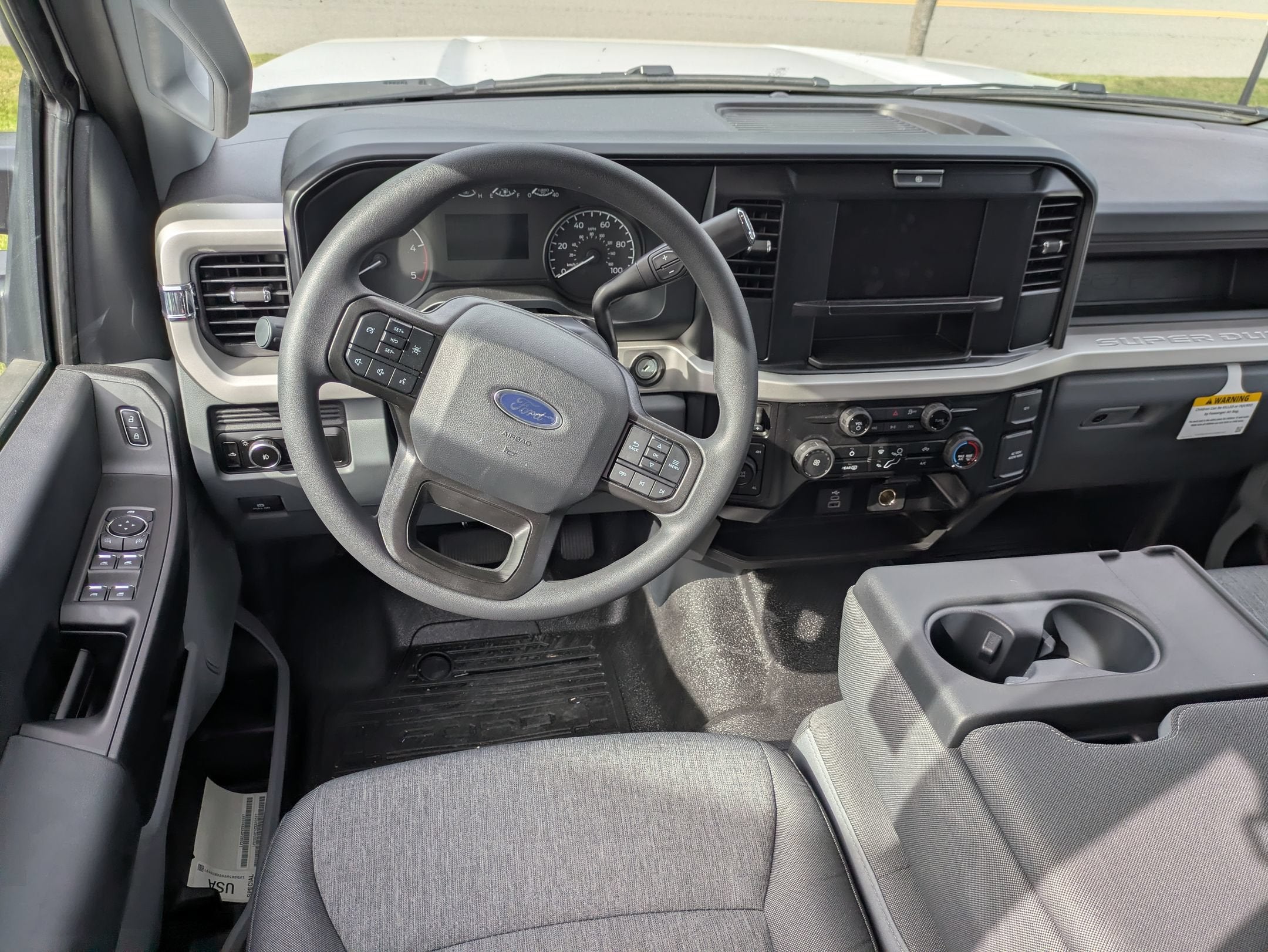 2026 Ford Super Duty F-550 DRW XL