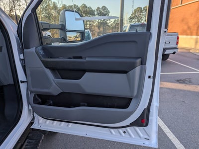 2026 Ford Super Duty F-550 DRW XL