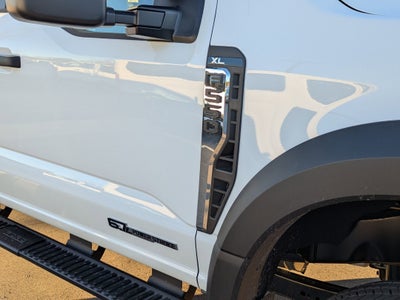 2026 Ford Super Duty F-550 DRW XL