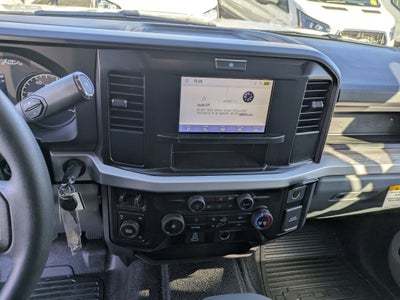 2026 Ford Super Duty F-550 DRW XL