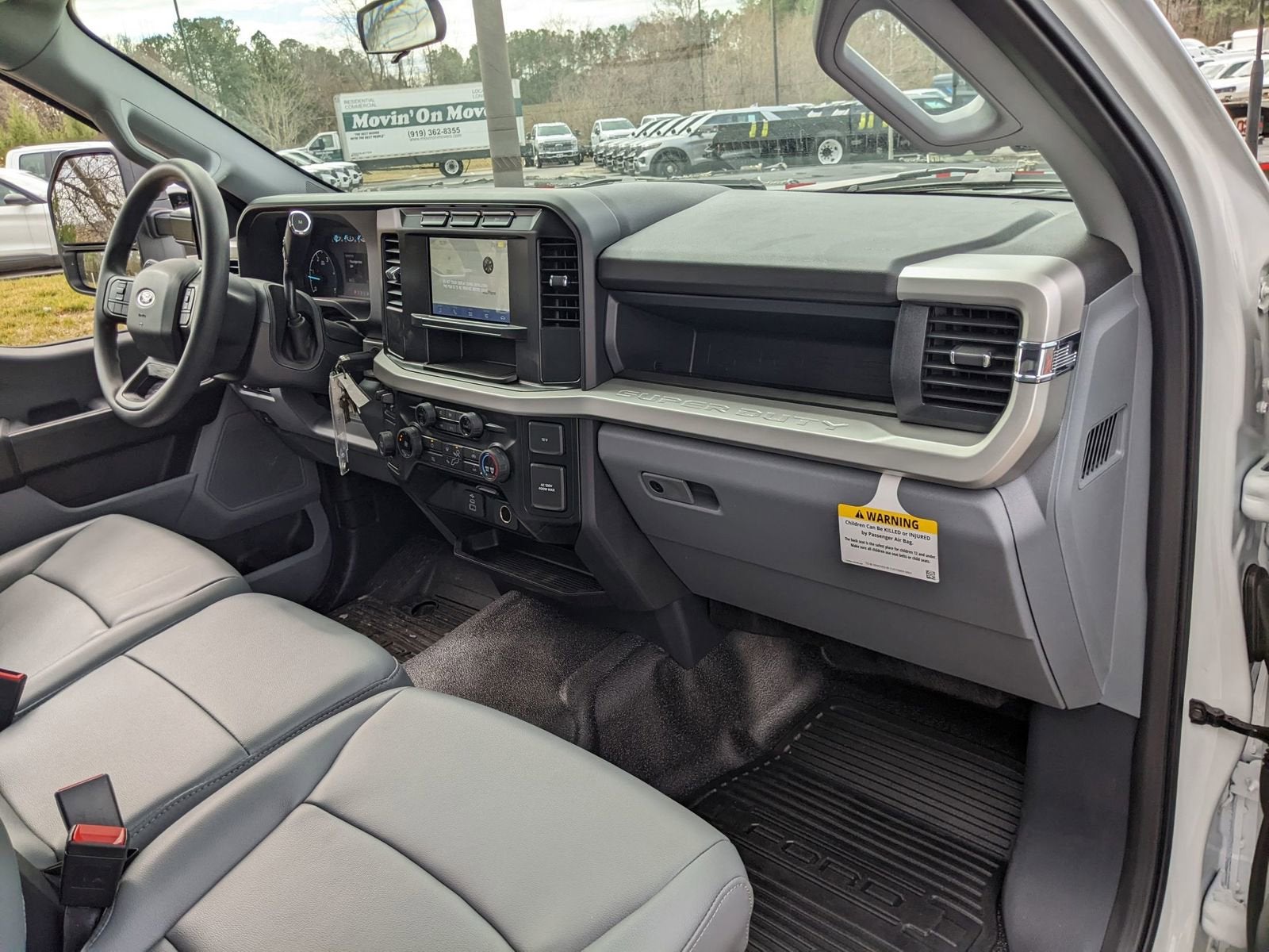 2024 Ford Super Duty F-550 DRW XL