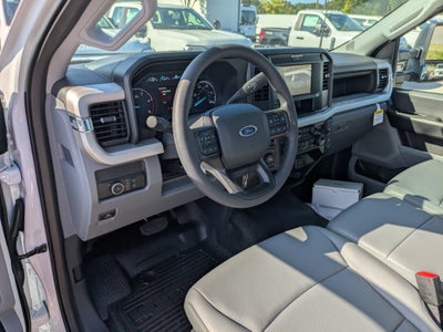 2026 Ford Super Duty F-550 DRW XL