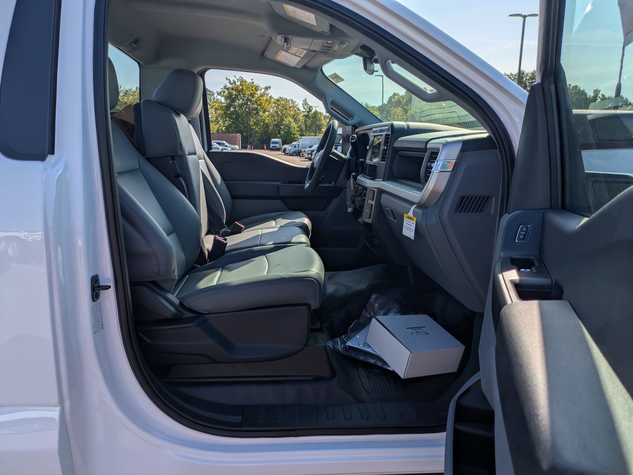 2026 Ford Super Duty F-550 DRW XL
