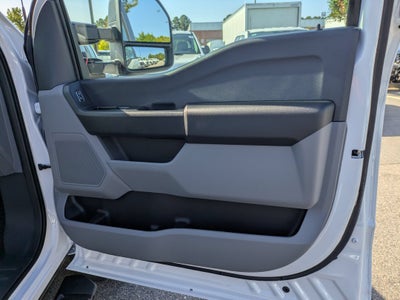 2026 Ford Super Duty F-550 DRW XL