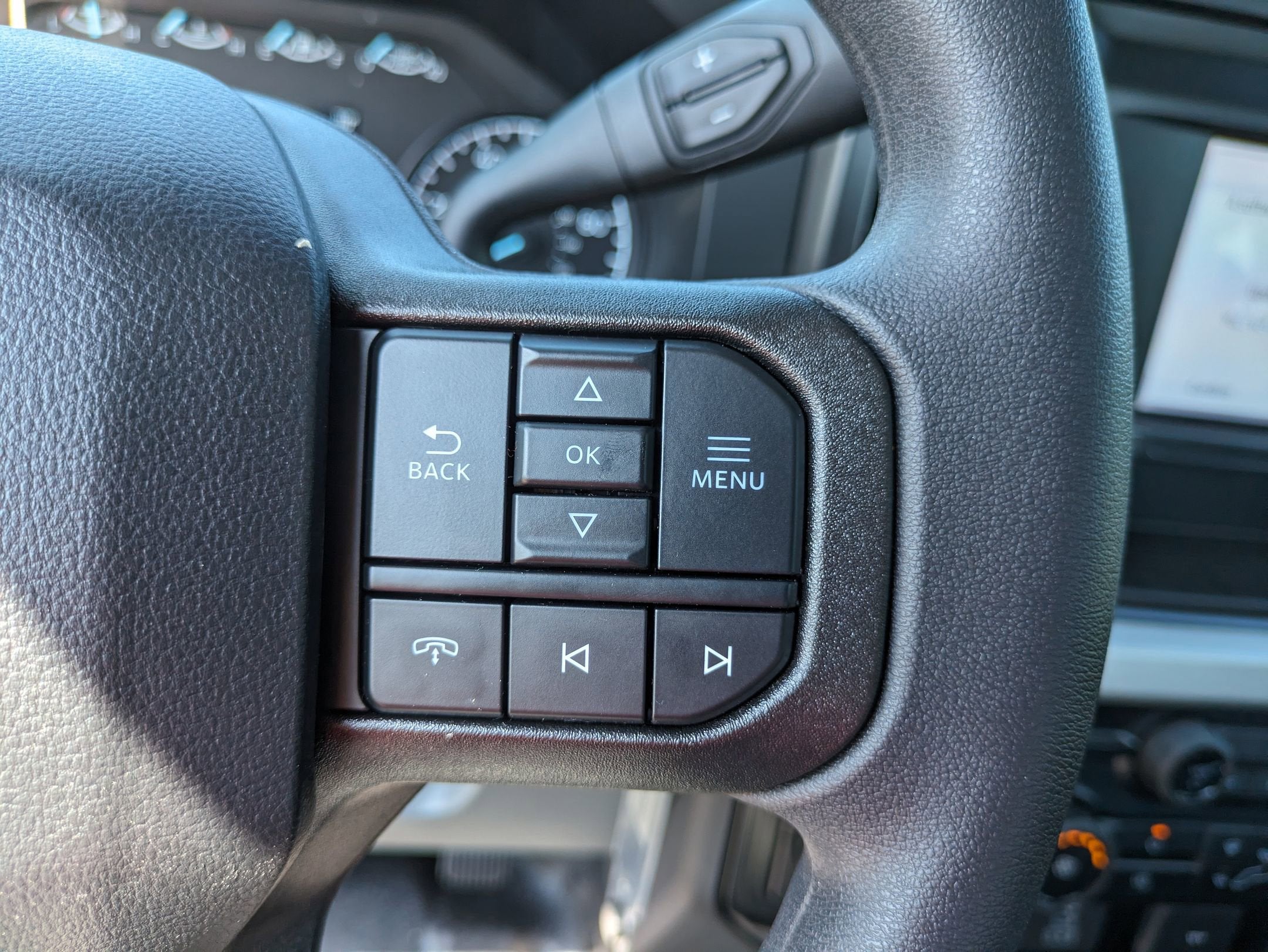 2025 Ford Super Duty F-550 DRW XL