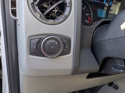 2021 Ford E-Series Cutaway Base