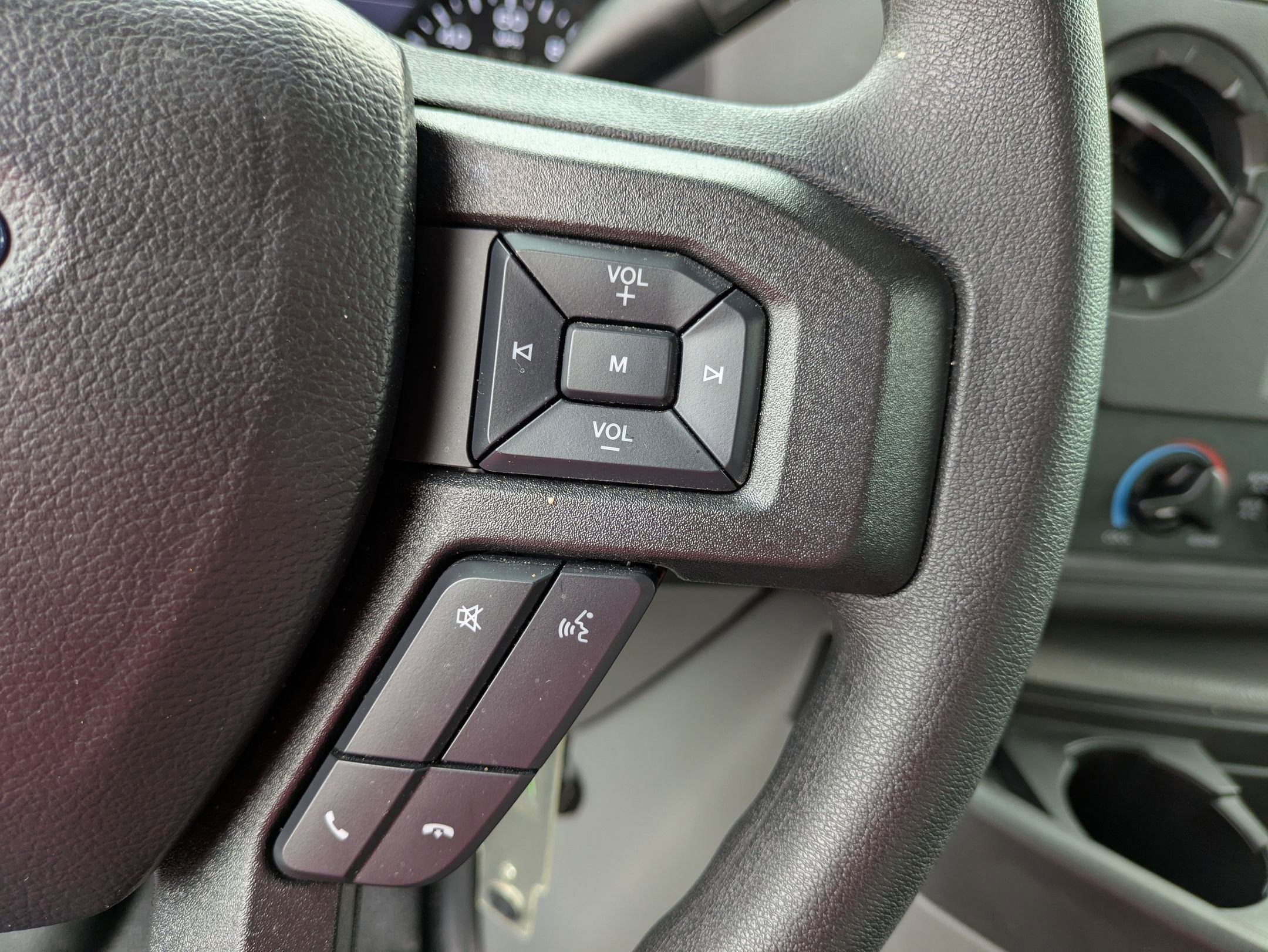 2026 Ford E-Series Cutaway E-350 DRW 158" WB