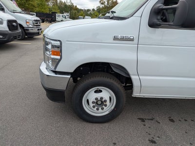 2026 Ford E-Series Cutaway E-350 DRW 158" WB