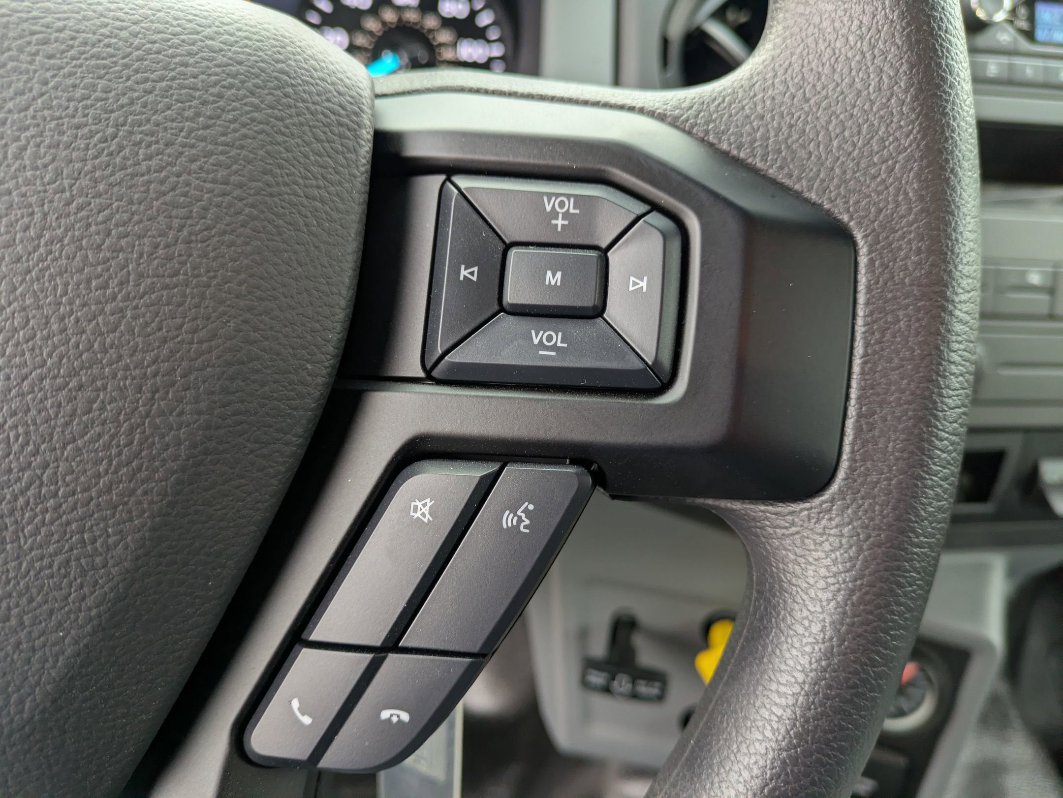 2026 Ford F-750SD Base