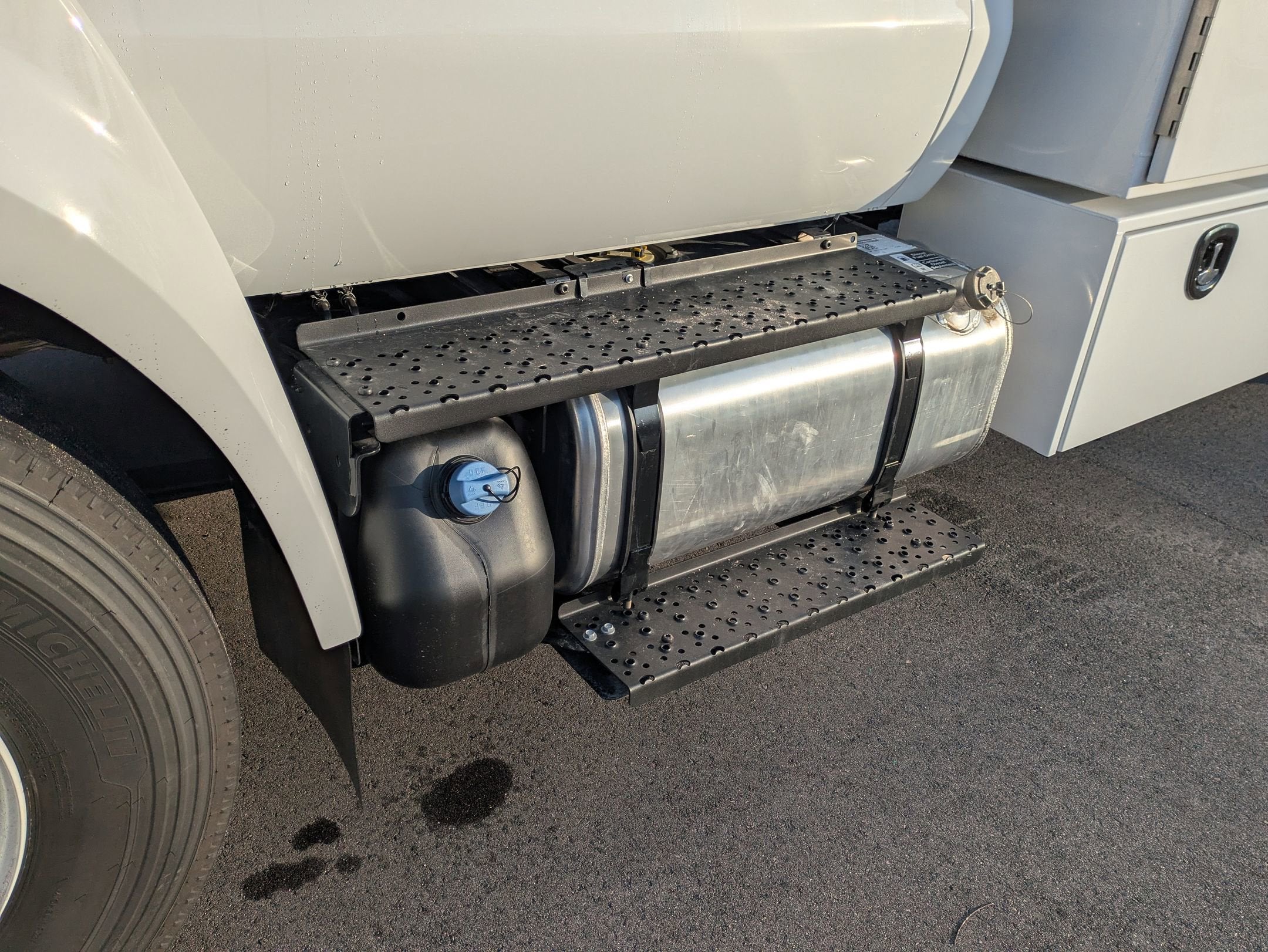 2026 Ford F-750SD Base