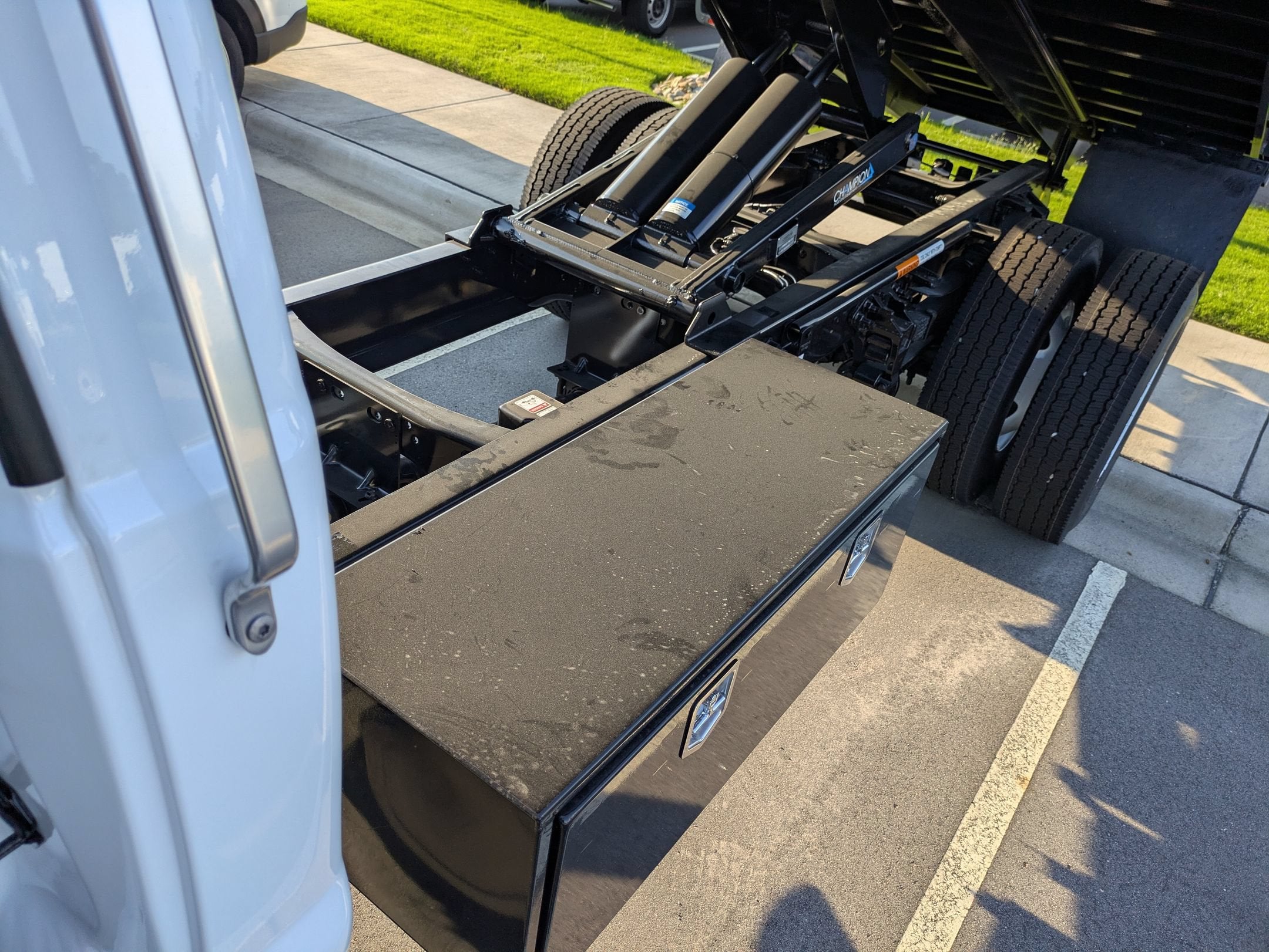 2027 Ford F-750SD Base