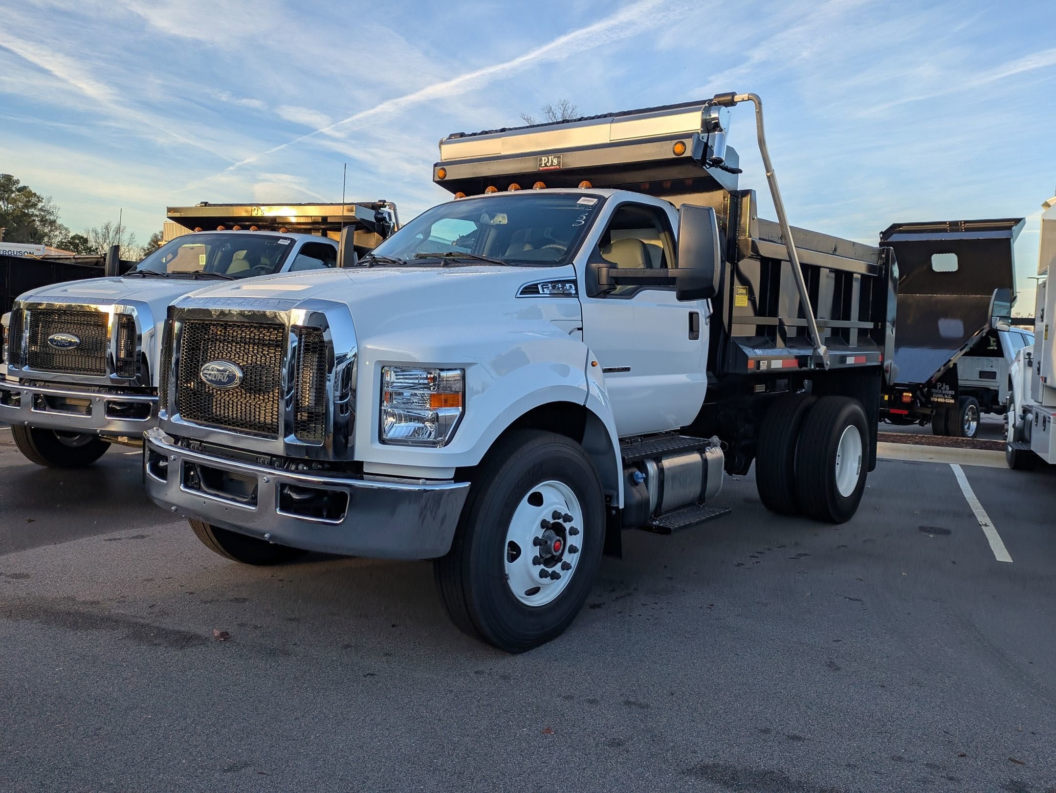 2026 Ford F-750SD Base