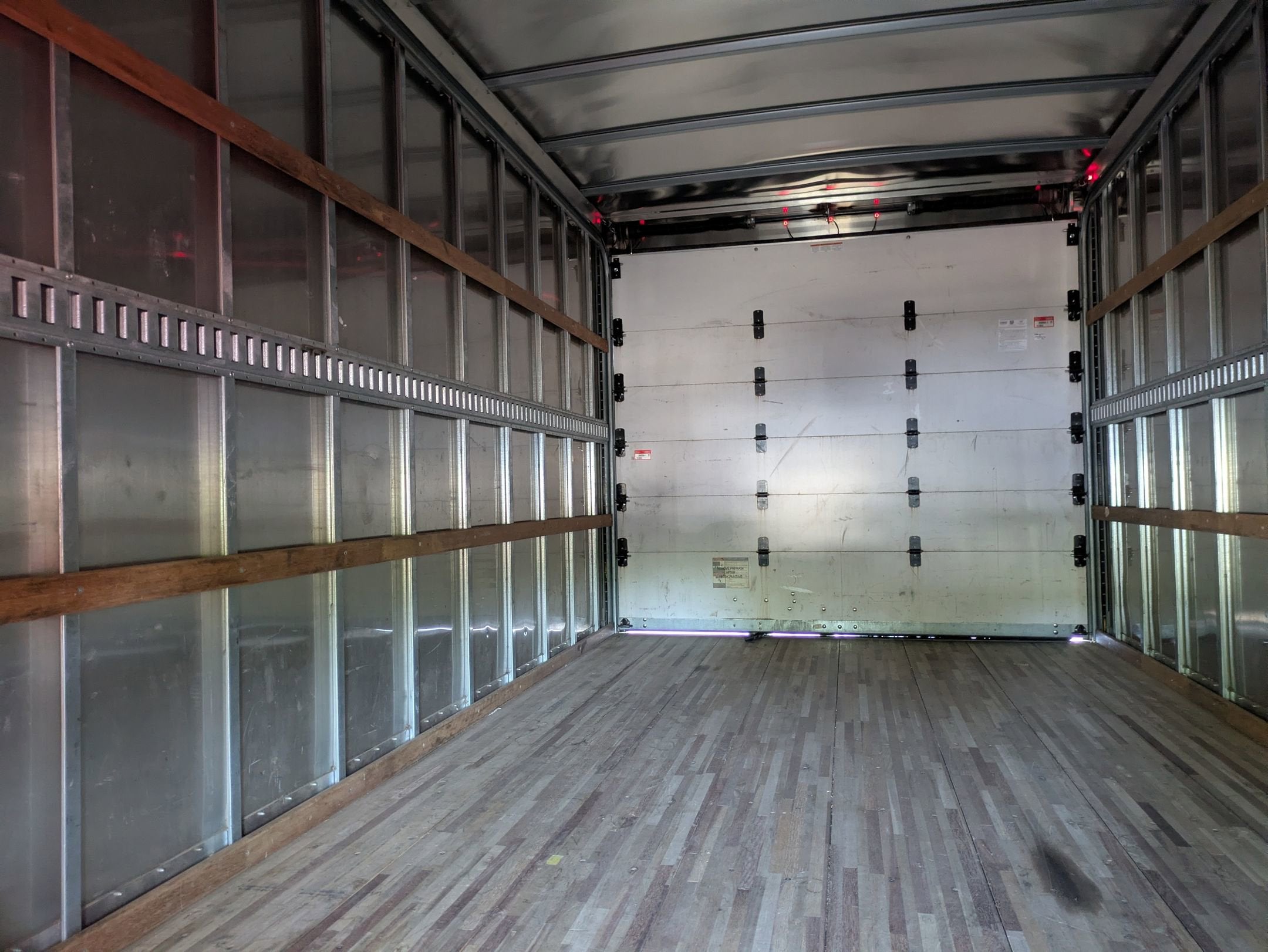 2024 Ford E-Series Cutaway Base