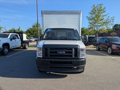 2024 Ford E-Series Cutaway Base