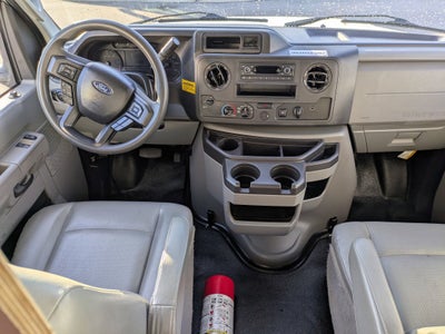 2024 Ford E-Series Cutaway Base