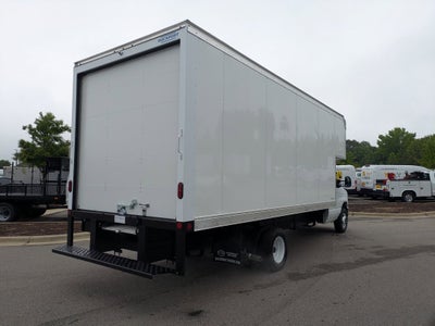 2027 Ford E-Series Cutaway Base