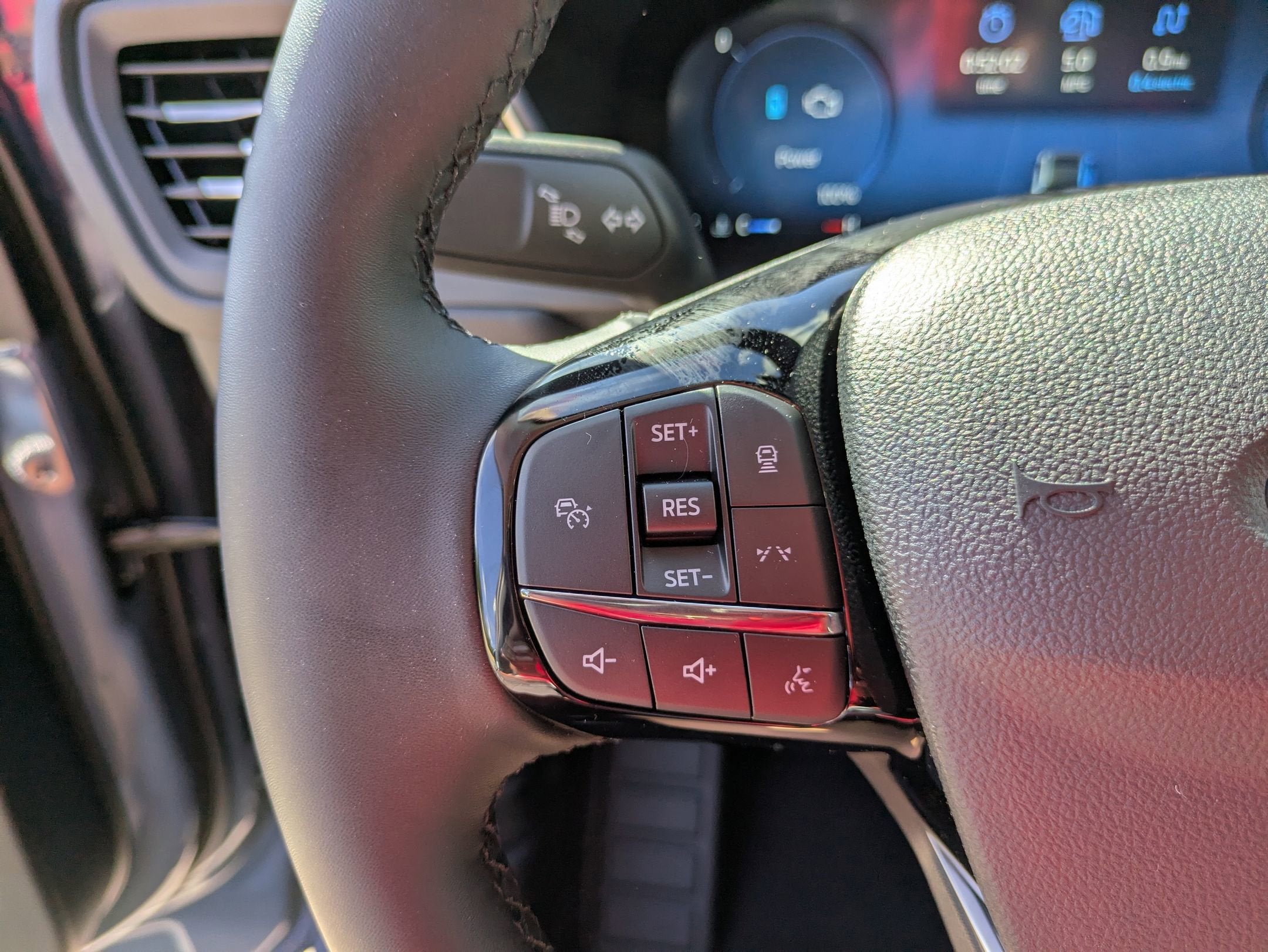 2026 Ford Escape Platinum