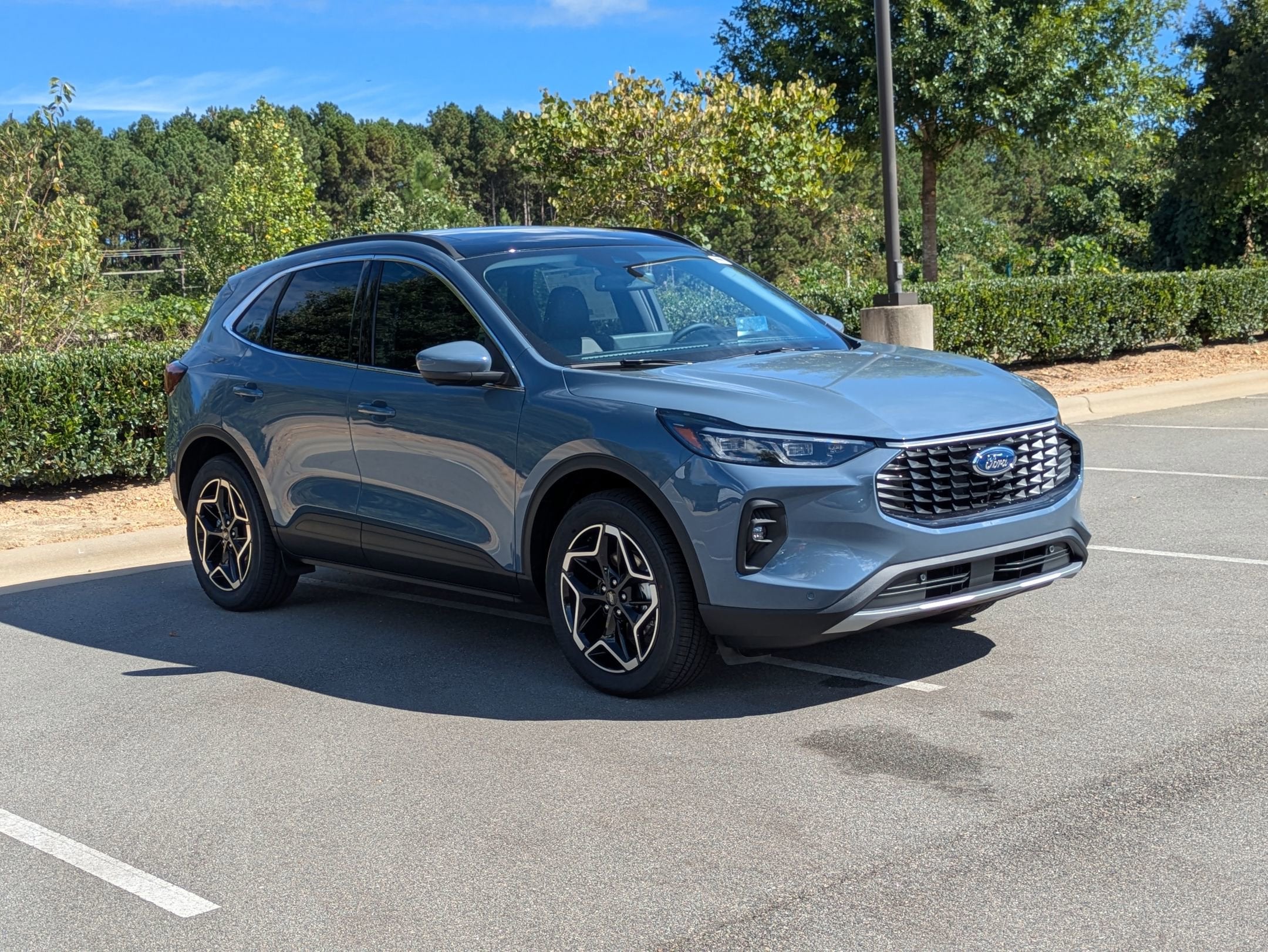 2026 Ford Escape Platinum