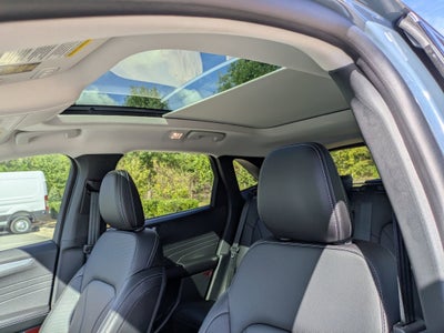 2026 Ford Escape Platinum