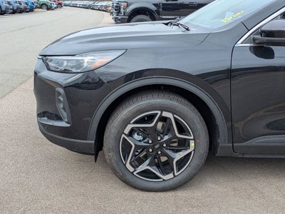 2026 Ford Escape Platinum