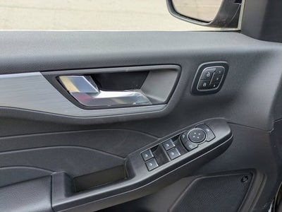 2026 Ford Escape Platinum