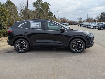 2026 Ford Escape Platinum