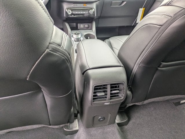 2026 Ford Escape Platinum