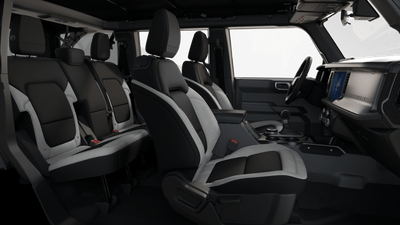 2025 Ford Bronco Base - Crossroads Courtesy Demo