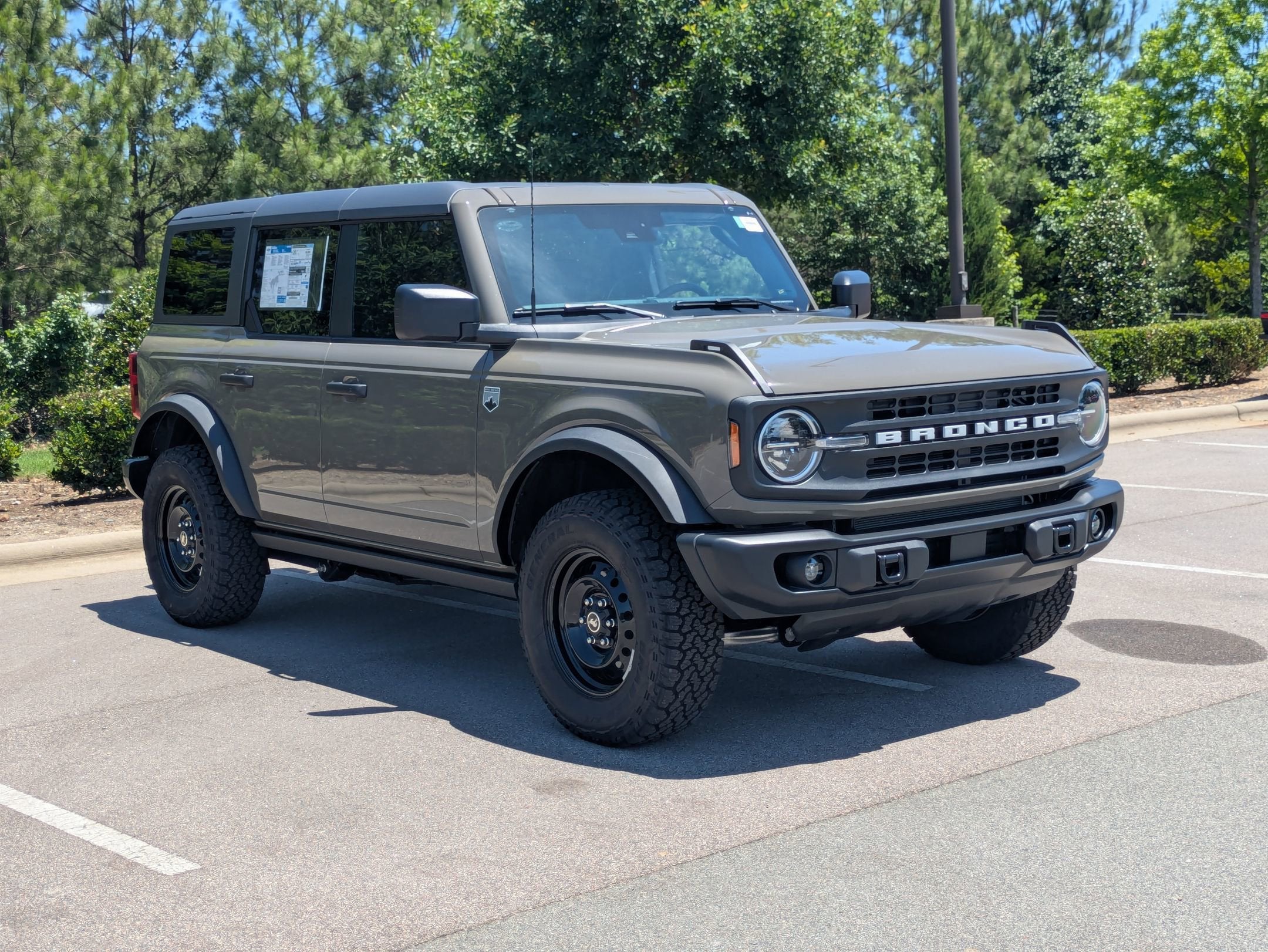 2026 Ford Bronco Big Bend - Crossroads Courtesy Demo