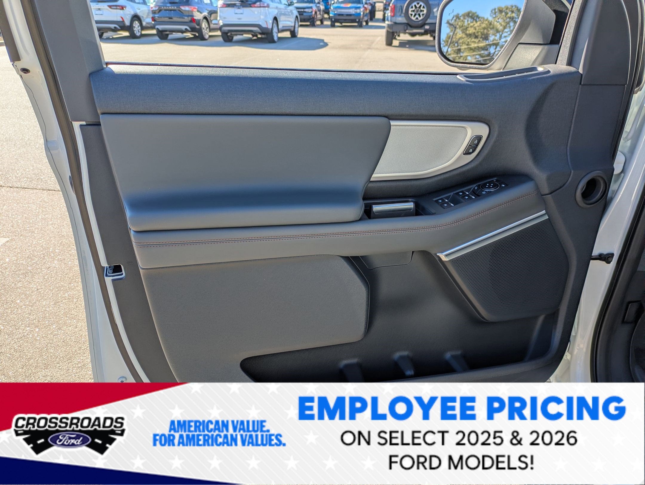2025 Ford Expedition Max Active - Crossroads Courtesy Demo