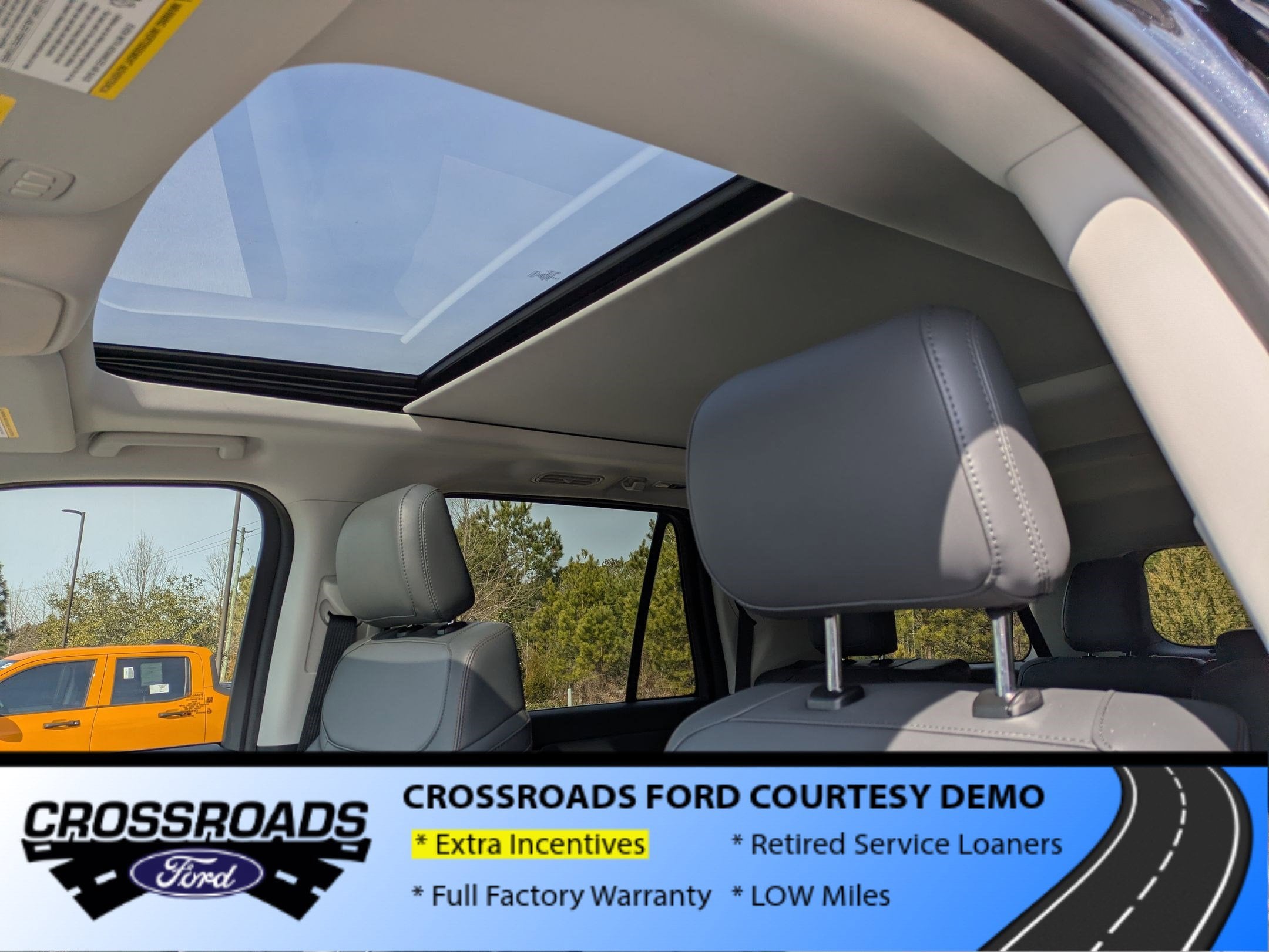 2025 Ford Expedition Max Active - Crossroads Courtesy Demo