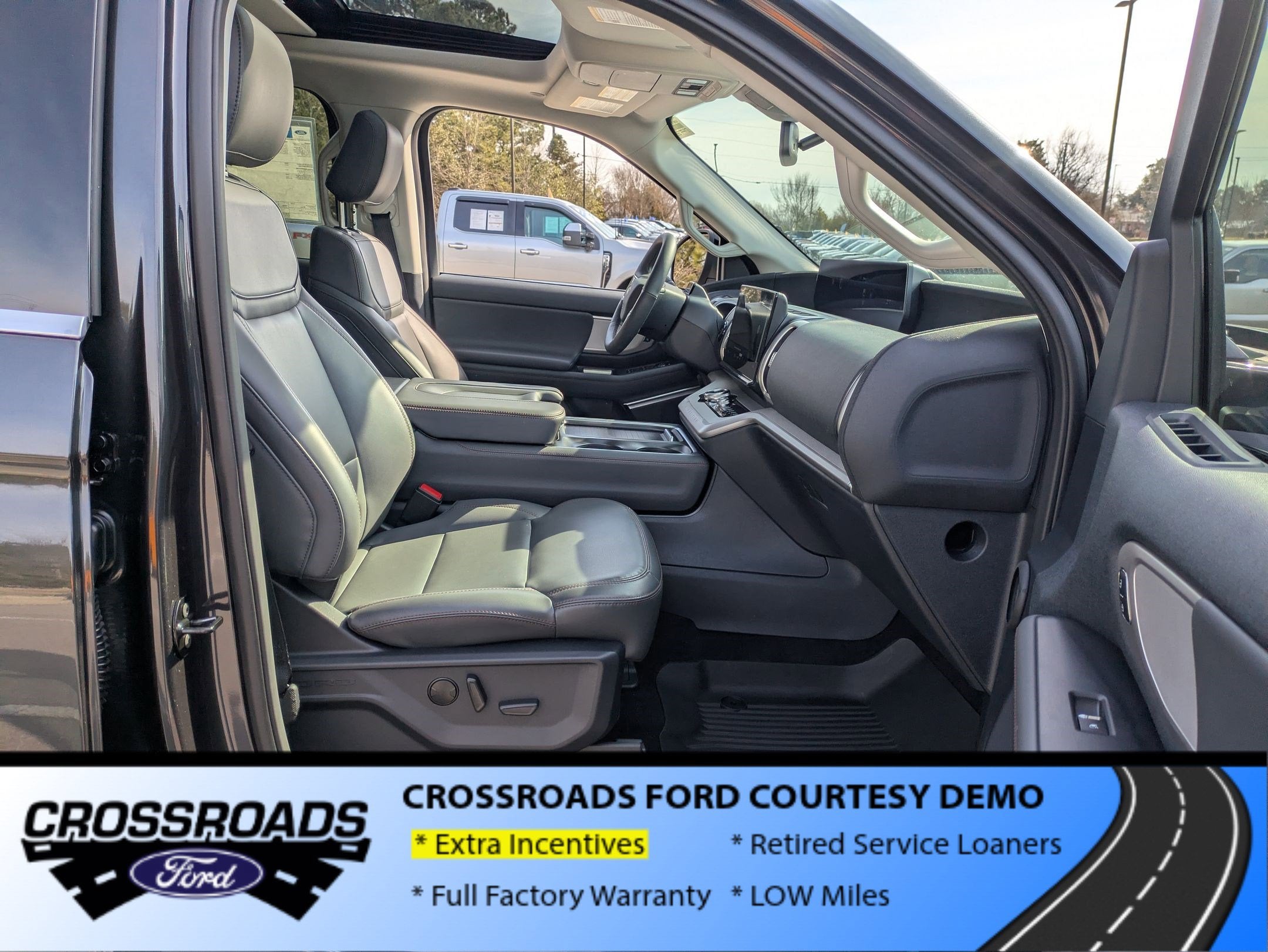 2025 Ford Expedition Max Active - Crossroads Courtesy Demo