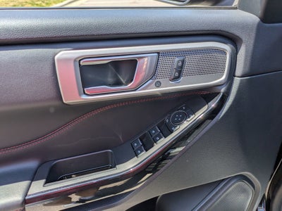 2024 Ford Explorer ST-Line