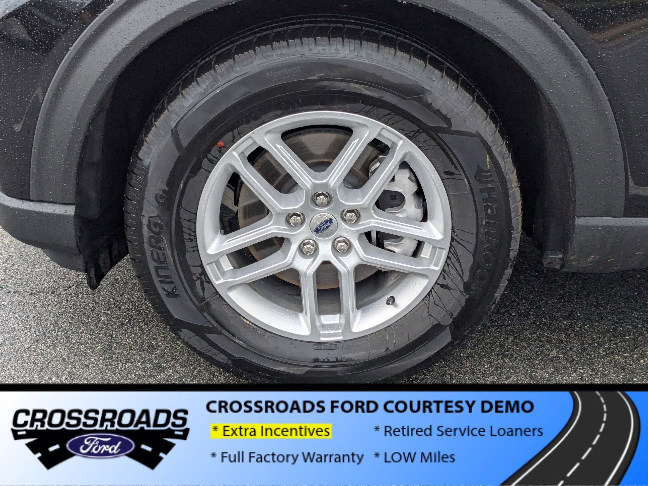 2026 Ford Explorer Active - Crossroads Courtesy Demo