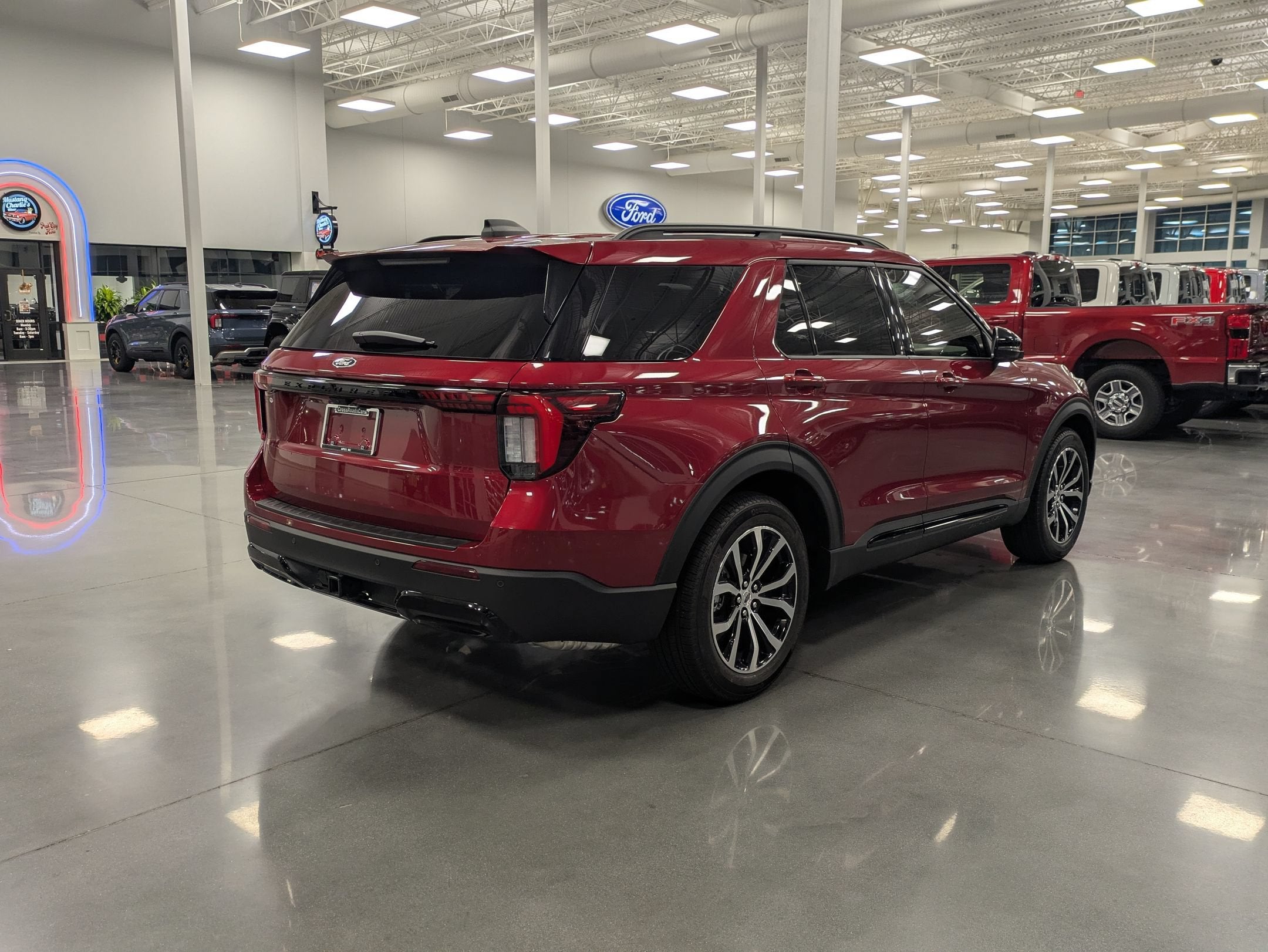 2027 Ford Explorer ST-Line