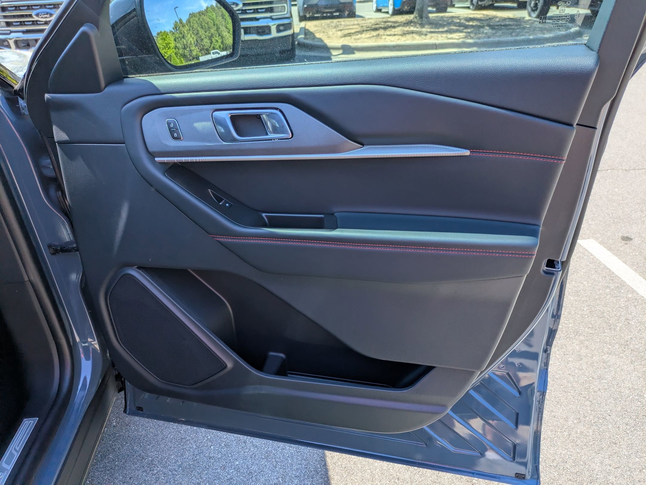 2026 Ford Explorer ST-Line - Crossroads Courtesy Demo