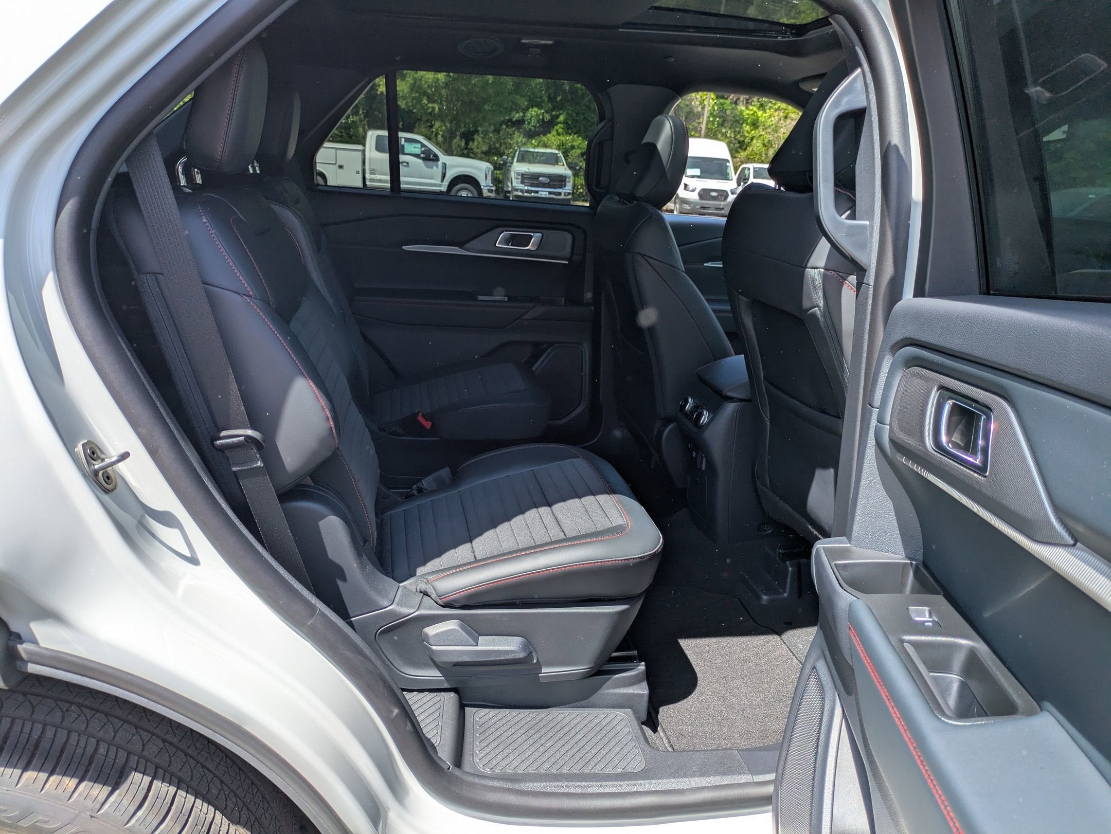2026 Ford Explorer ST-Line - Crossroads Courtesy Demo