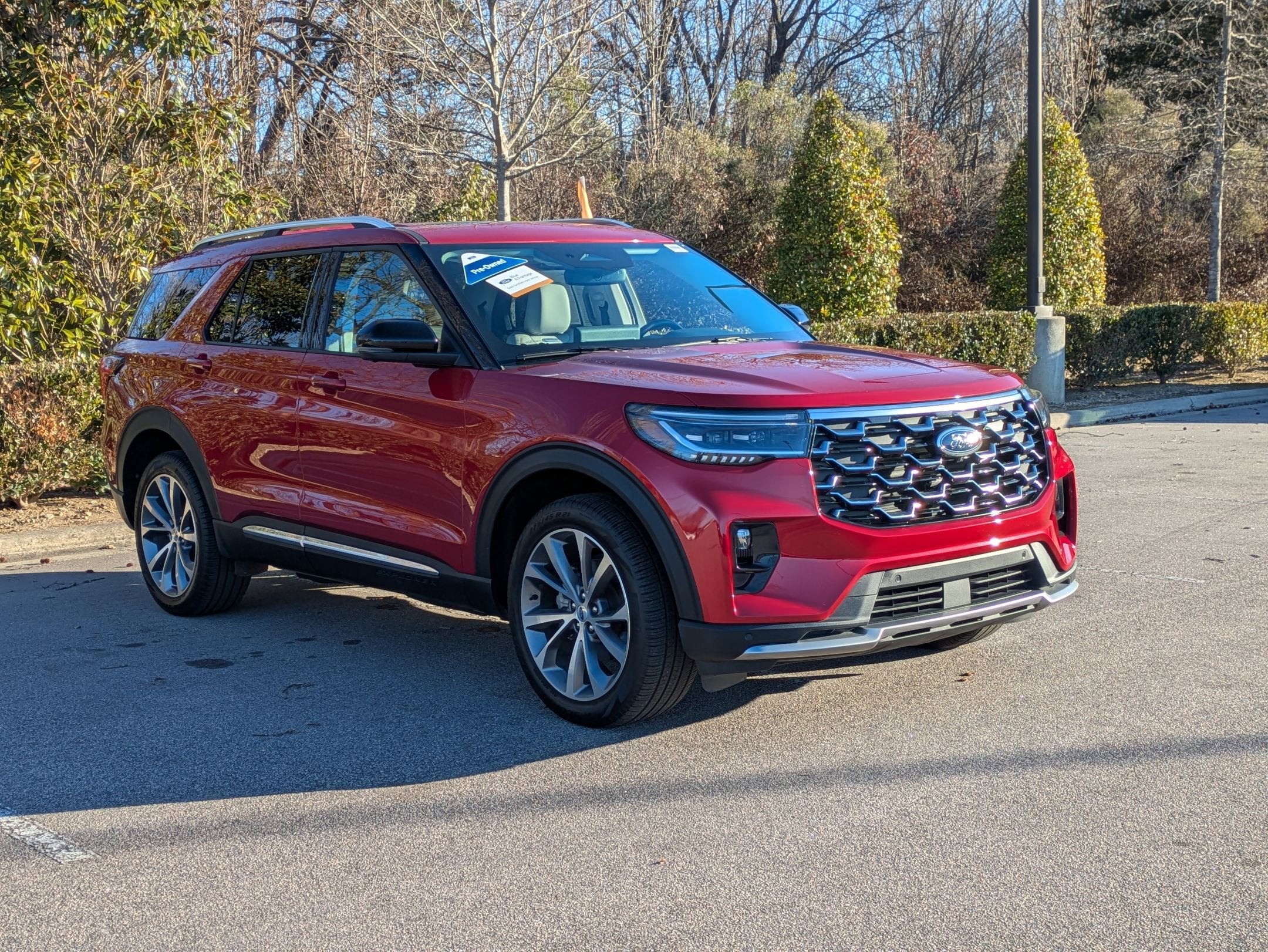 2025 Ford Explorer Platinum