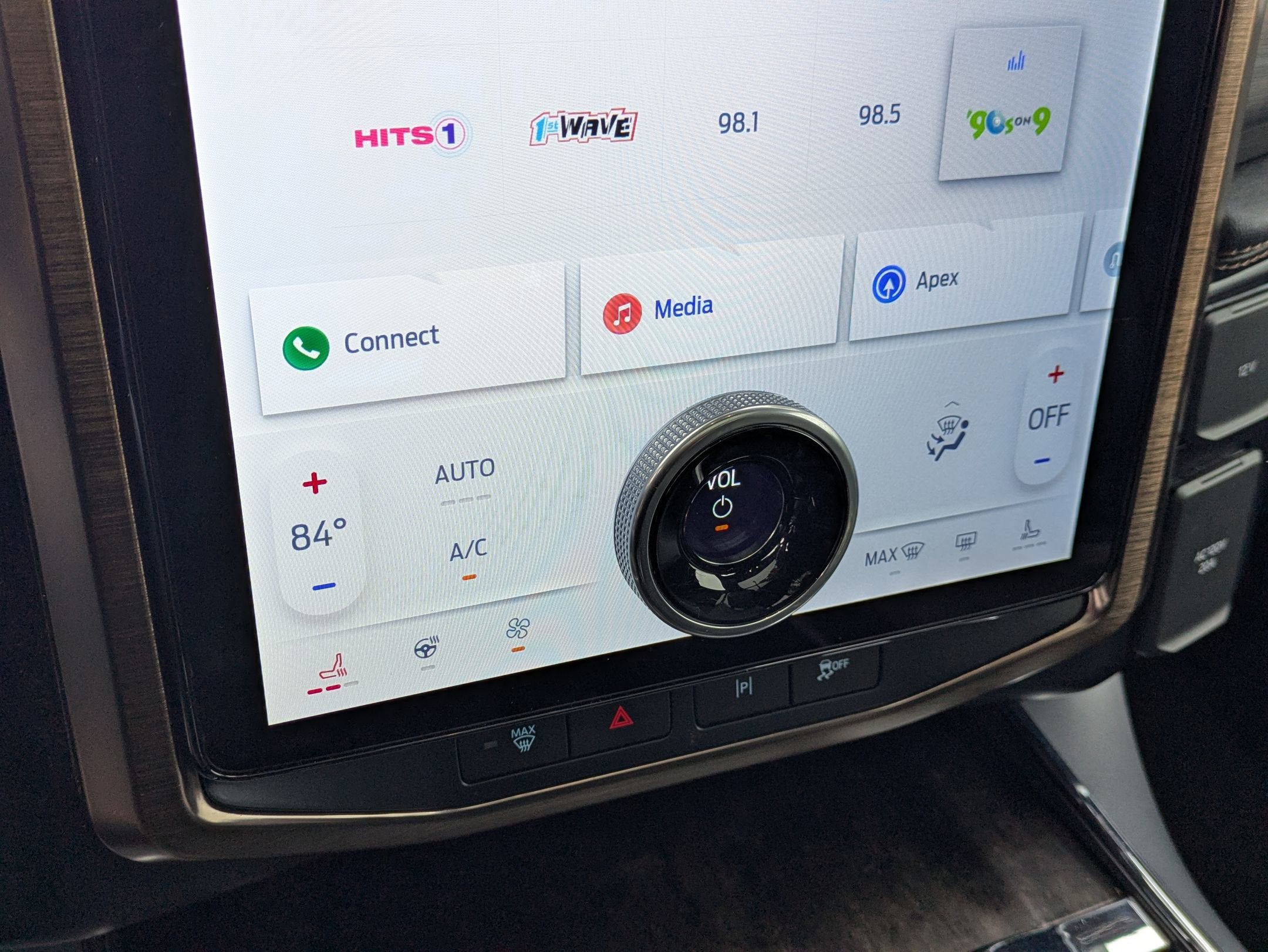 2023 Ford F-150 Lightning LARIAT