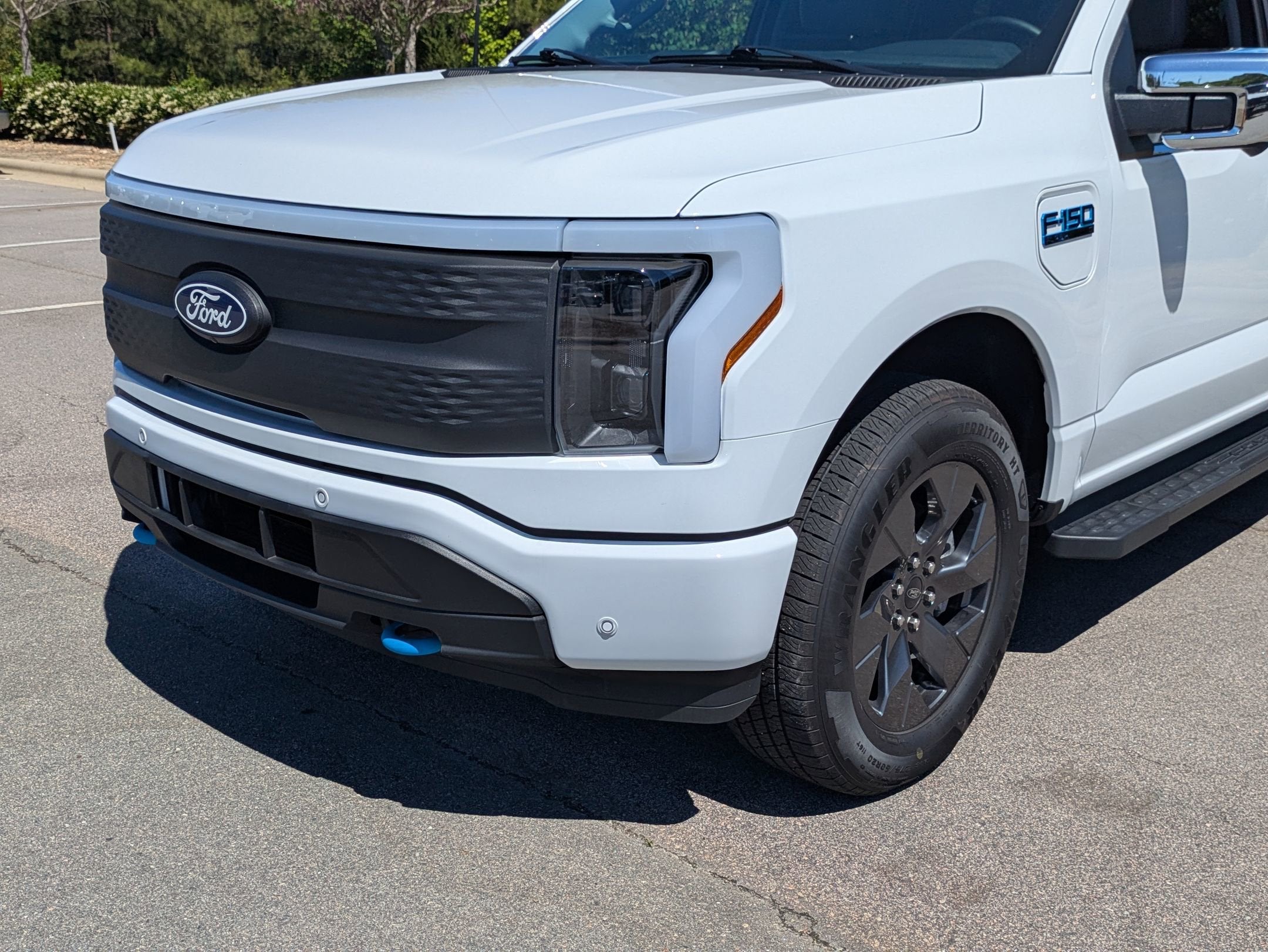 2025 Ford F-150 Lightning Flash