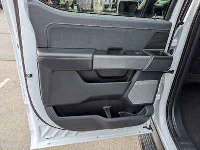 2024 Ford F-150 Lightning LARIAT