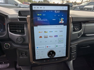 2025 Ford F-150 Lightning LARIAT