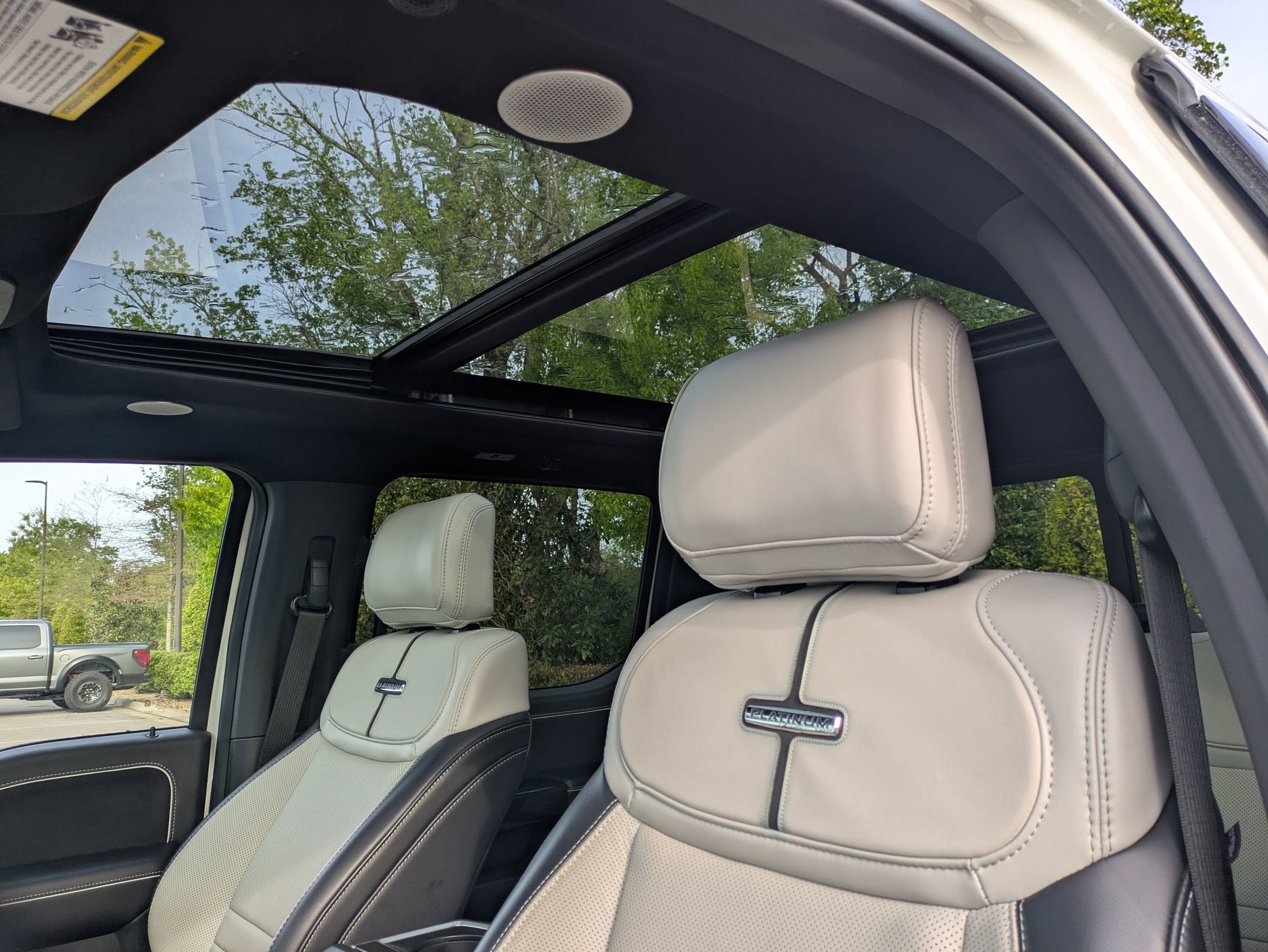 2024 Ford F-150 Lightning Platinum