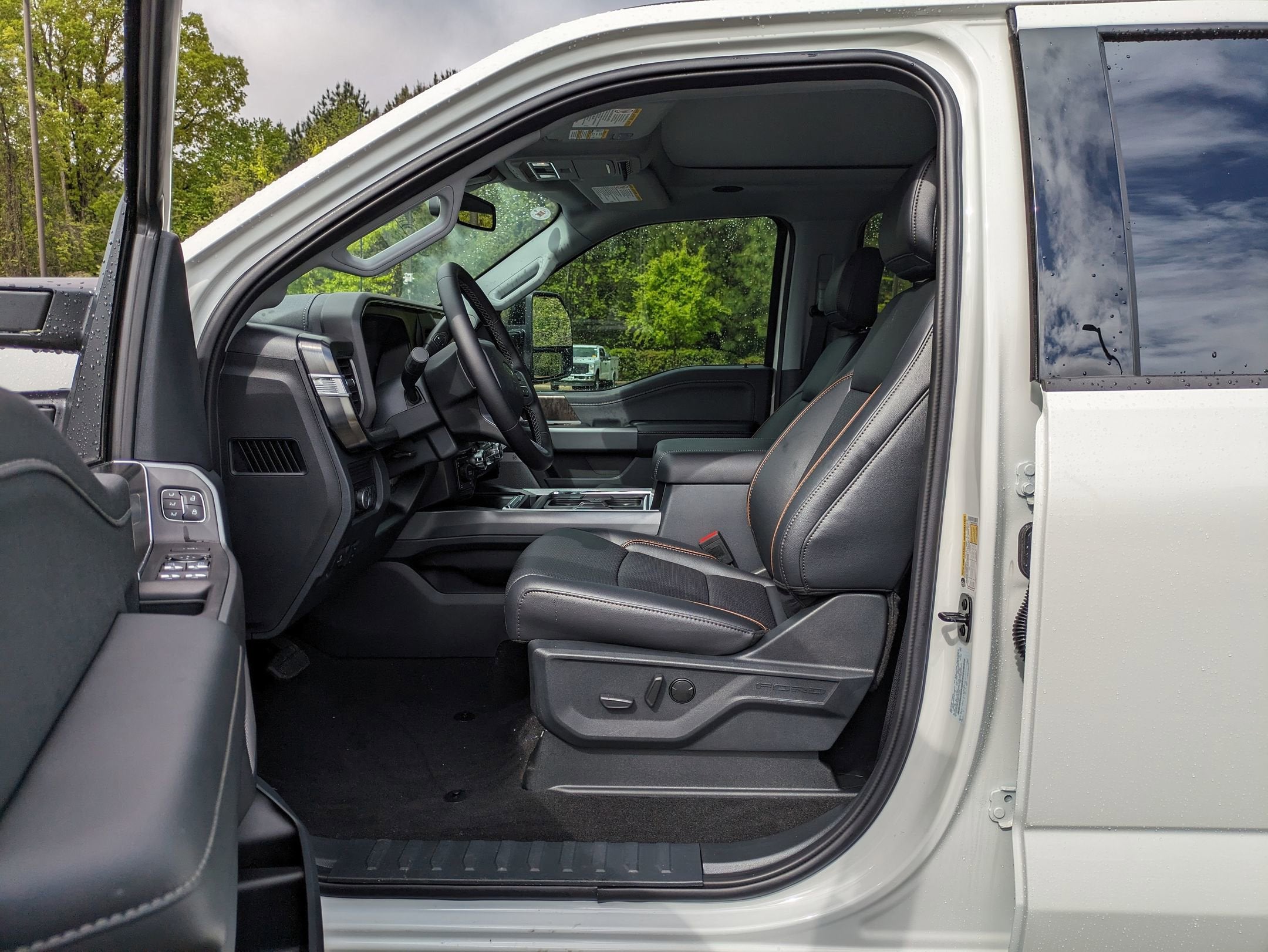 2025 Ford Super Duty F-250 SRW LARIAT