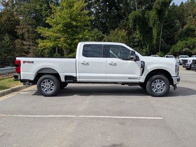 2026 Ford Super Duty F-250 SRW LARIAT