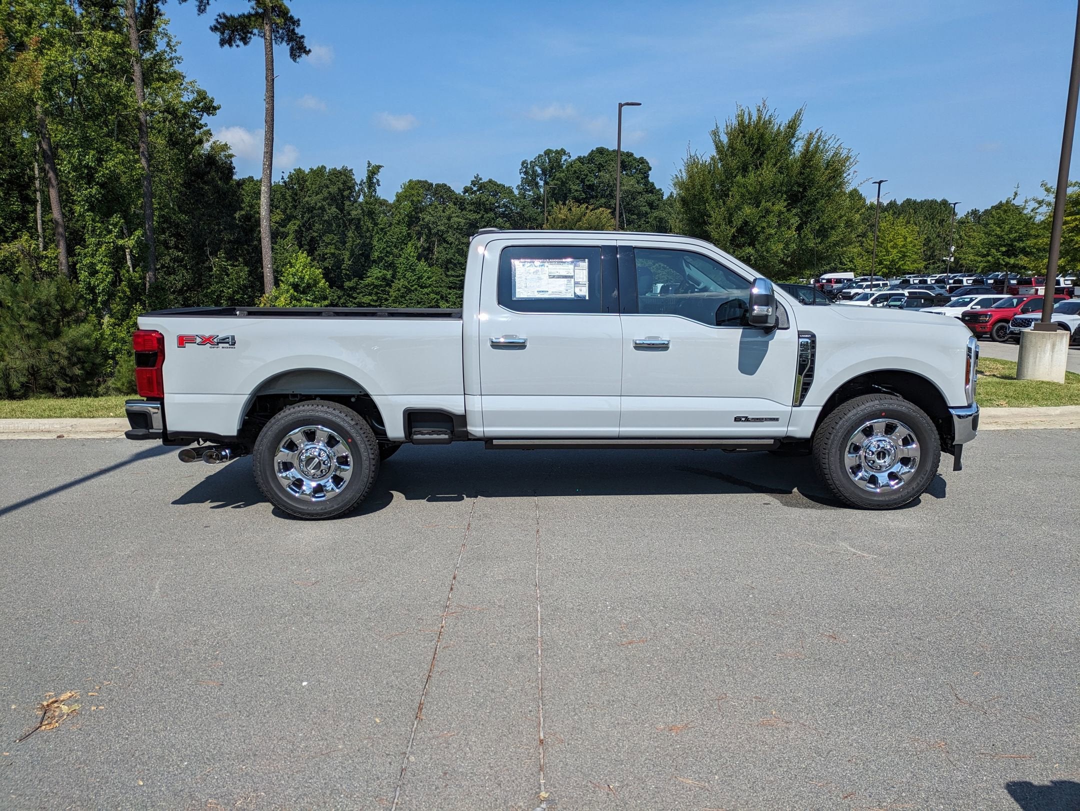 2025 Ford Super Duty F-250 SRW LARIAT