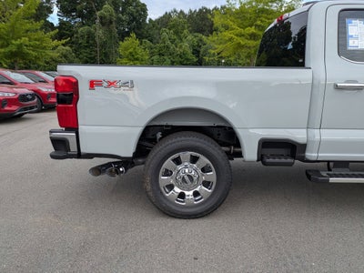 2026 Ford Super Duty F-250 SRW LARIAT