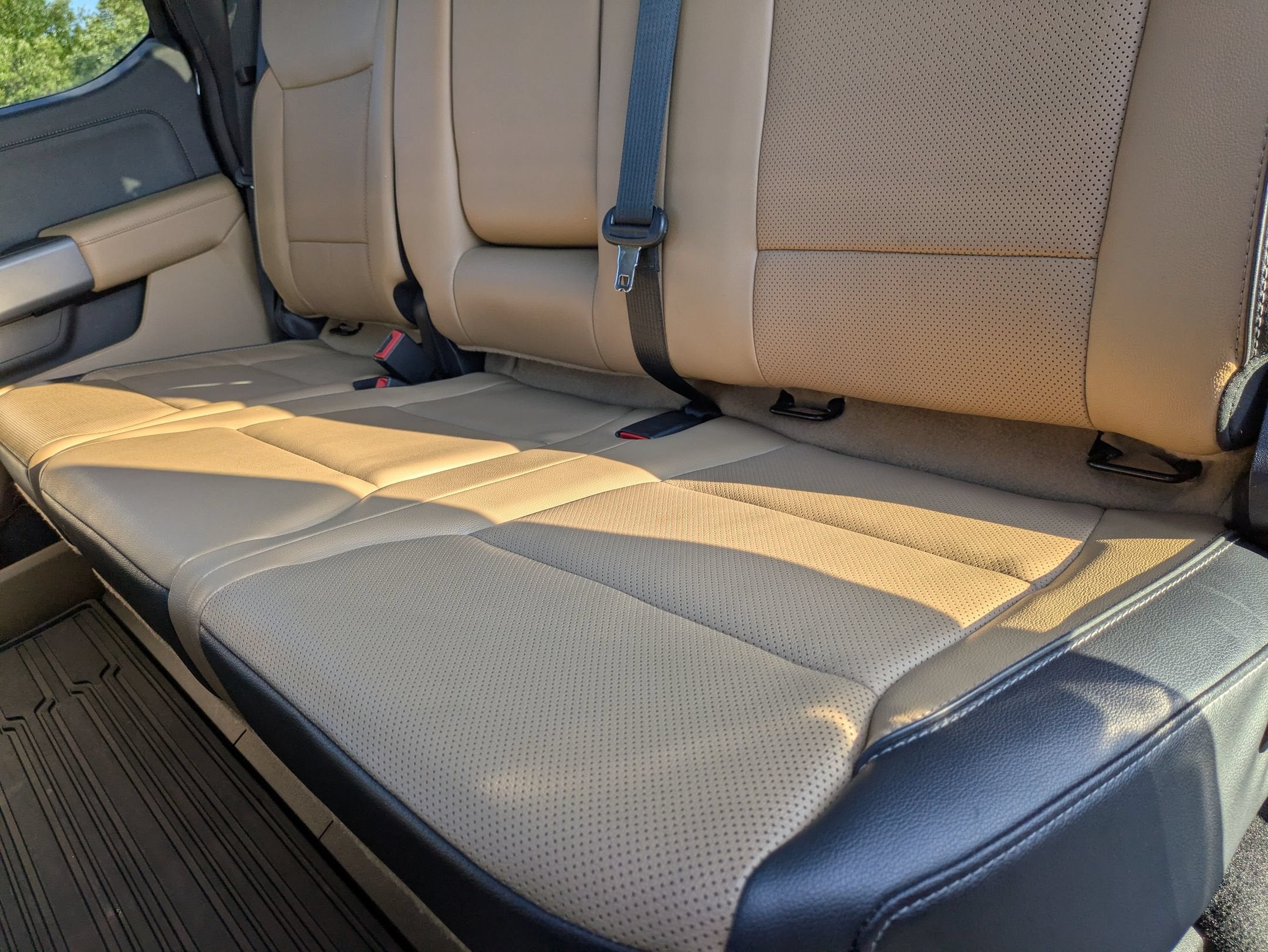 2024 Ford Super Duty F-250 SRW LARIAT
