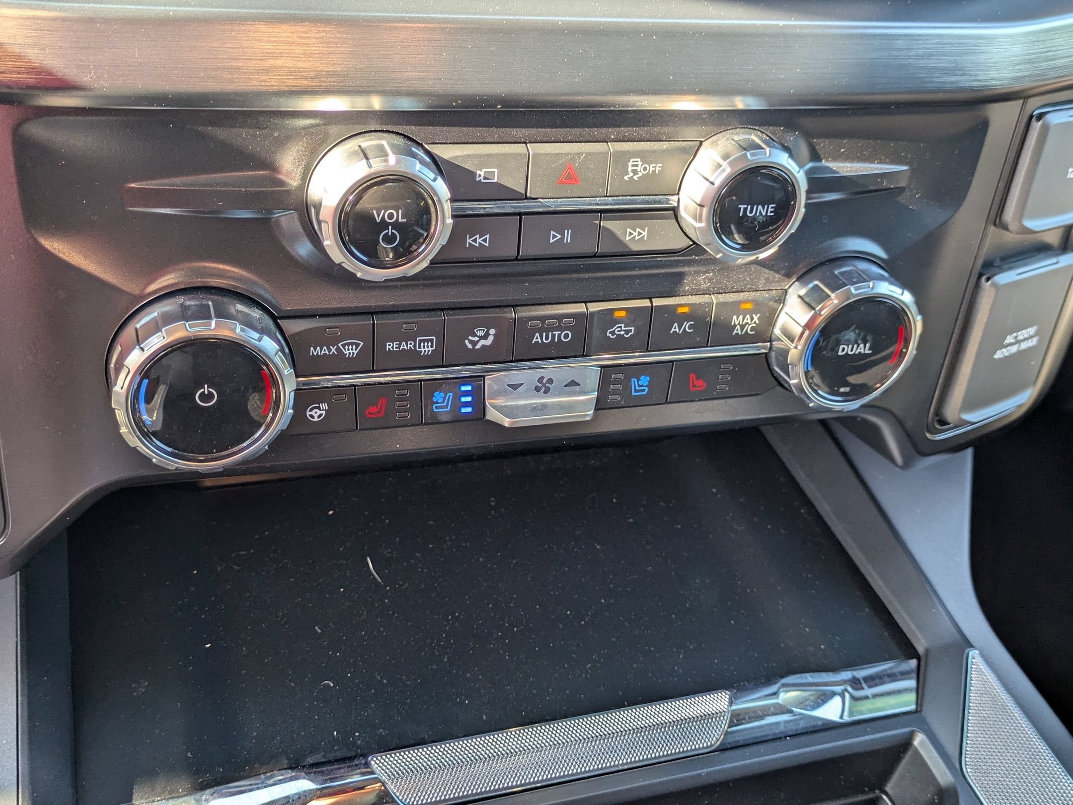 2025 Ford Super Duty F-250 SRW LARIAT