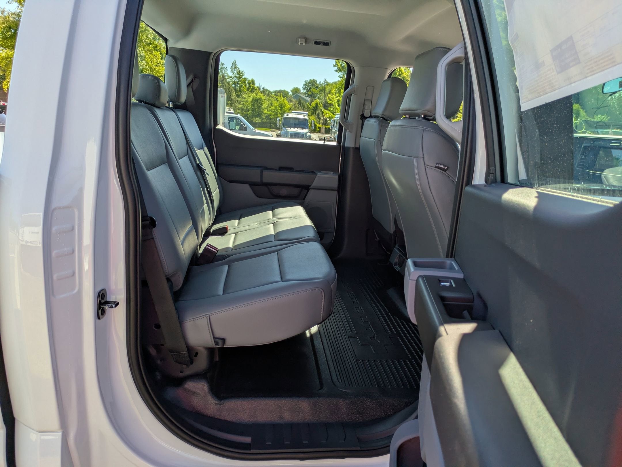 2026 Ford Super Duty F-350 SRW XL